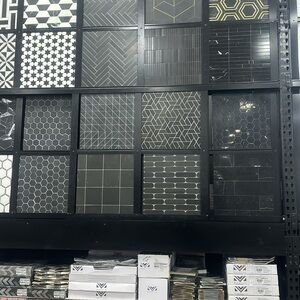 Black and White Geometric Wallpaper